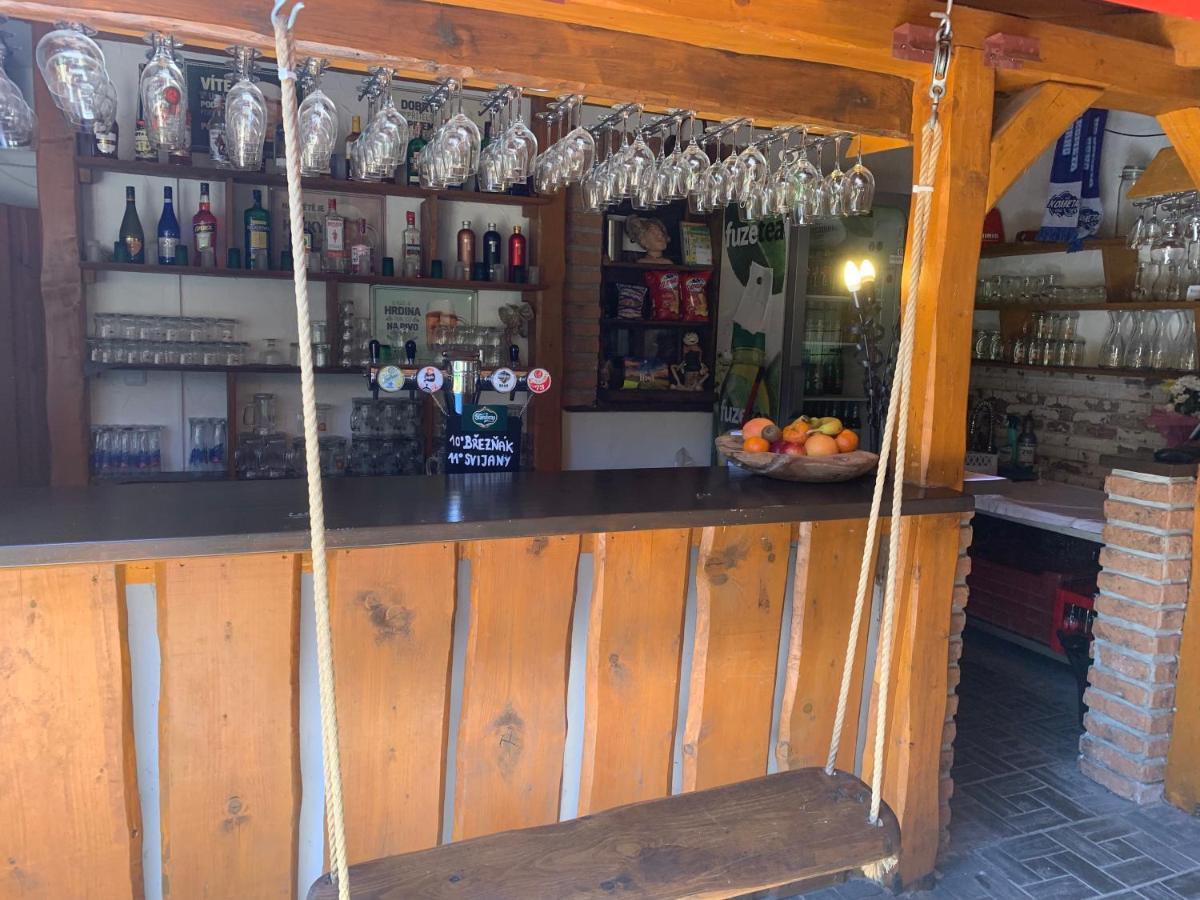 Banská Štiavnica Penzion Turista מראה חיצוני תמונה